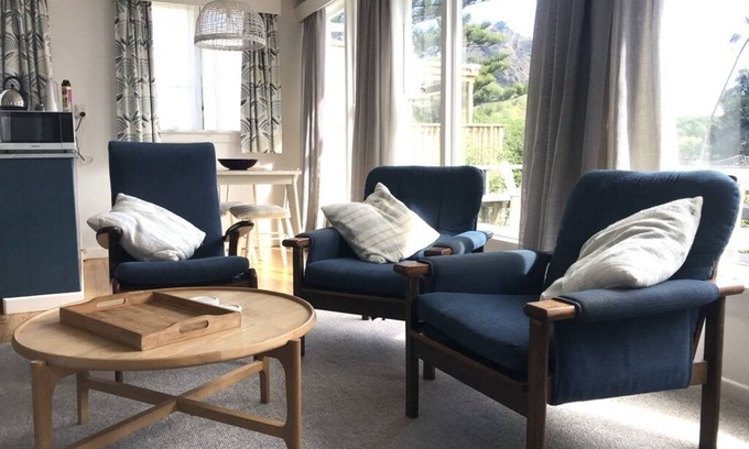 Piha House | Beachfront Bach Piha: Ocean View Retreat with Great Reviews