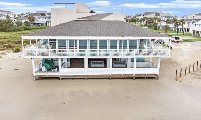 Pirates Beach House | Beachfront Retreat: Pet-Friendly Home Directly on the Sand