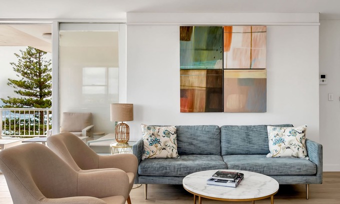 Manly Apartment | Oceanfront Escape with Breathtaking Views Near Manly