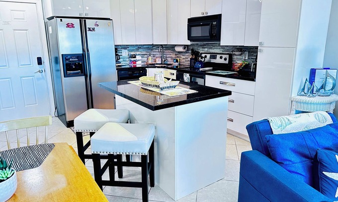 Fort Pierce Condo | Ocean Village Hutchinson Island: Beachfront Bliss Awaits