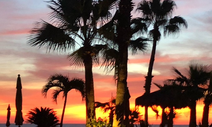 San Jose del Cabo Condo | Beachfront Condo in San Jose Del Cabo with Pool & Spa