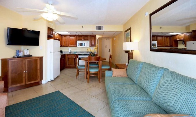 Ormond Shores Condo | Beachfront Condo in Ormond Beach - Perfect for Daytona 500