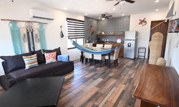 Celestun Apartment | Beachfront Retreat: Cozy Apartment with Ocean View & Breakfast