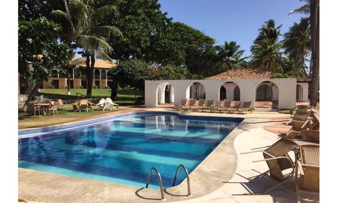 Praia do Forte Condo | Beachfront Flat in Praia do Forte with Pool & Family Amenities