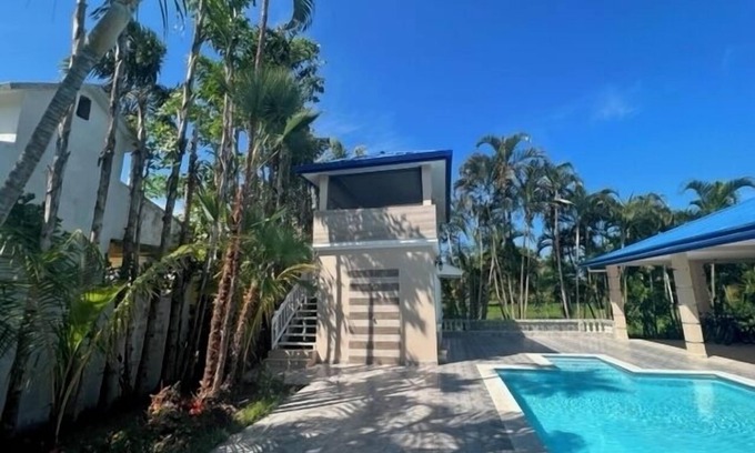 Tela House | Beachfront Retreat with Pool & Family-Friendly Amenities