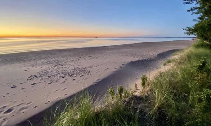 Duluth Apartment | Beachfront Park Point Apartment Near Canal Park - 10/10 Rated
