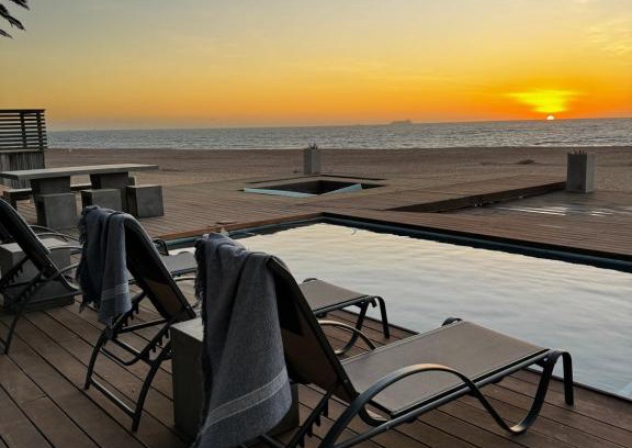 Rand Rifles Villa | Unforgettable Dolphin Beach Villa with Oceanfront Pool