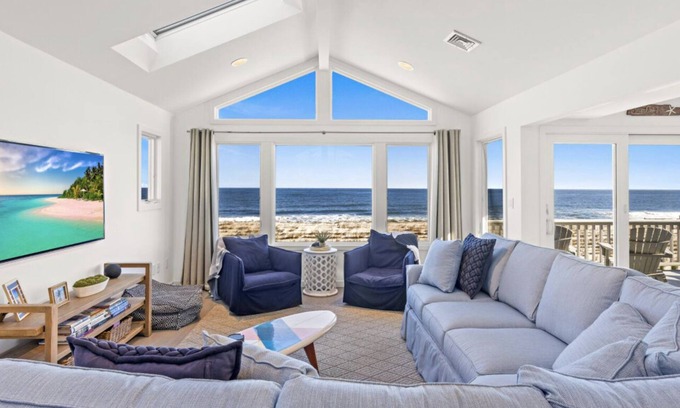 Harvey Cedars House | Idyllic Beachfront Retreat - Newly Updated in Harvey Cedars