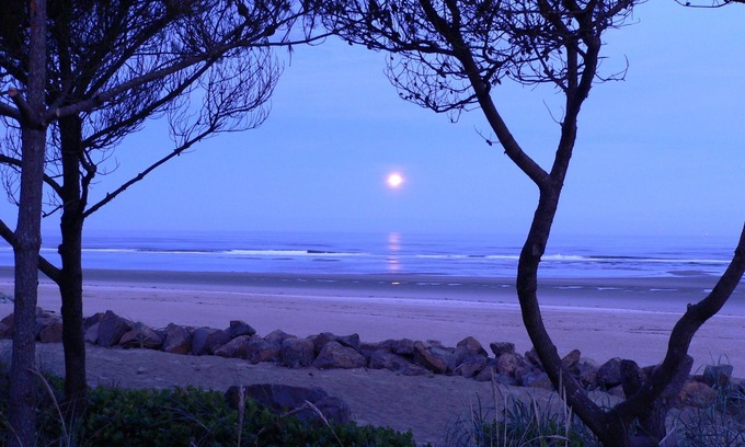 Rockaway Beach House | Beachfront Retreat with Private Access and Ocean Views