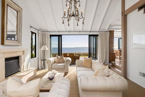 Papamoa Beach House | Scenic Beachfront Mediterranean Villa with Ocean View
