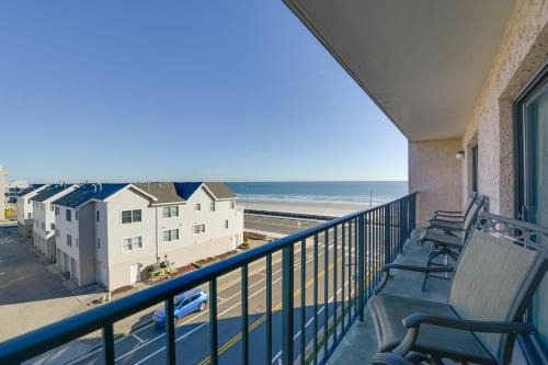 North Wildwood Apartment | Beachfront Condo in North Wildwood with Ocean Views!