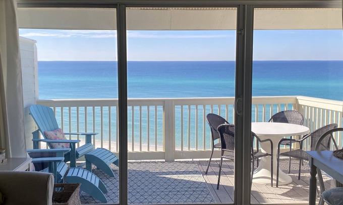 Seacrest Condo | Beachfront Haven: Private Beach, Ocean View & Top Reviews