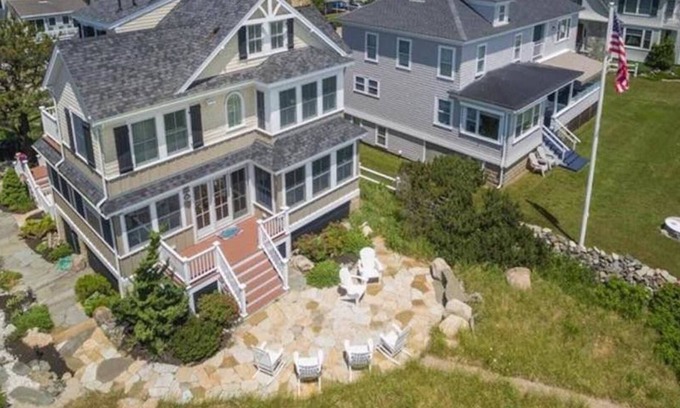 Ogunquit - Wells House | Unforgettable Beachfront Property on Moody Beach with Spa