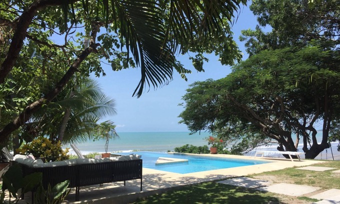 Punta Barco Villa | Beachfront Oasis with Pool: Guest Rated 10/10 Paradise