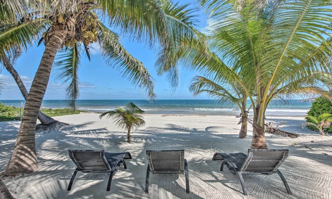 El Placer Apartment | Ocean View Quintana Roo Apartment with Spa and Breakfast!