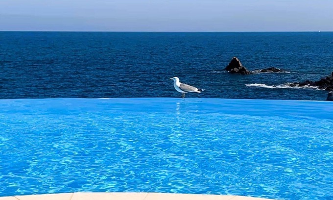 Le Trayas Apartment | Serene Garden Retreat with Private Terrace & Ocean Views