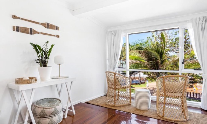 Yeppoon Apartment | Beachfront Retreat Yeppoon