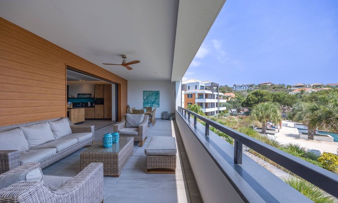 Sint Michiel Apartment | Beachfront 3 BDR Apartment with Ocean Views & Pool Access
