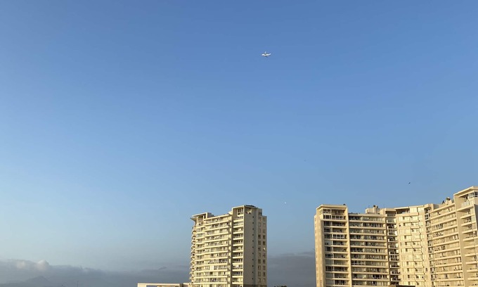 La Serena Apartment | Beachfront Apartment with Pool & Ocean Views - Laguna del Mar