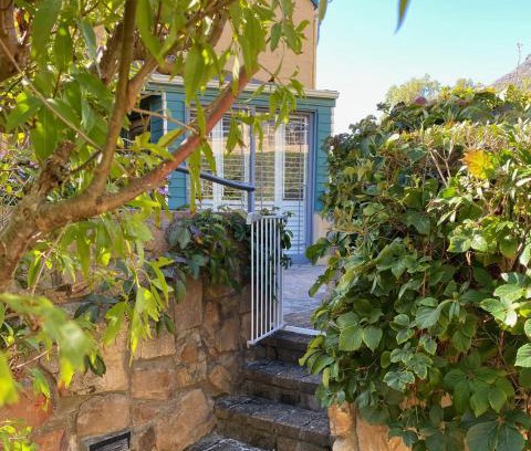 Scott Estate Apartment | Relaxing Retreat at The Village Terrace, Hout Bay
