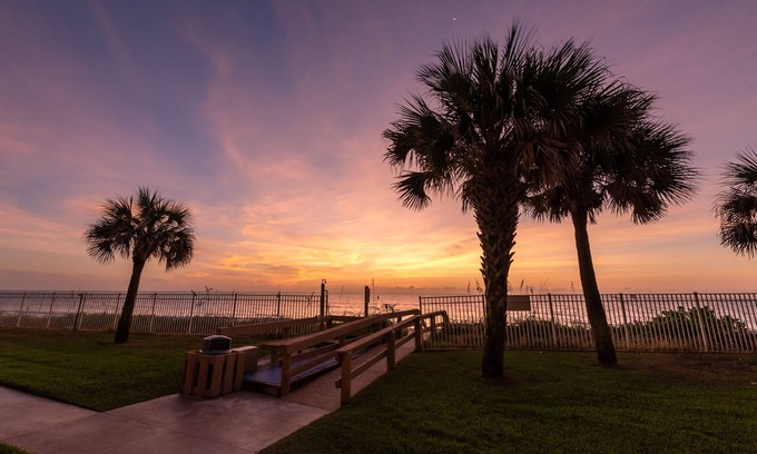Indian Harbour Beach Condo | Beachfront Vacation Rental with Pool & Ocean View, Rated 9.8