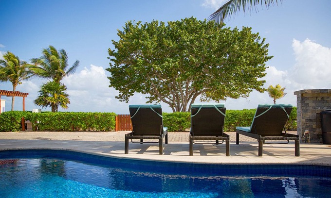 Playacar Fase I House | Ocean View Beachfront Villa Turquesa Playacar in Playa