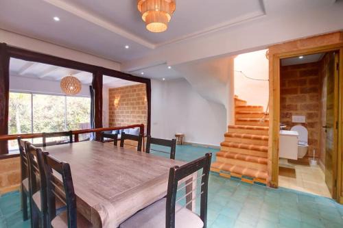 Oualidia House | Oceanfront Villa in Oualidia with Private Beach Access