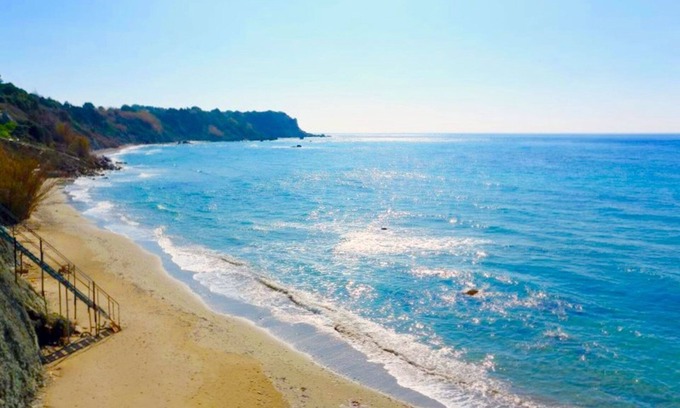 Agios Matthaios Villa | Beachfront Villa Rania: Guest Rated 9.8 with Private Pool