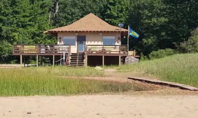 Escanaba House | Beachhouse with Pool & Ocean View Near Escanaba - 10/10 Rated