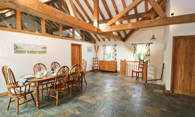 Harlyn House | Beachside holiday home