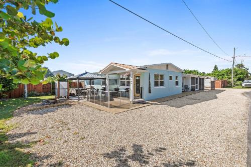 New Smyrna Beach House | Experience Beachside Oasis with Oceanfront Views