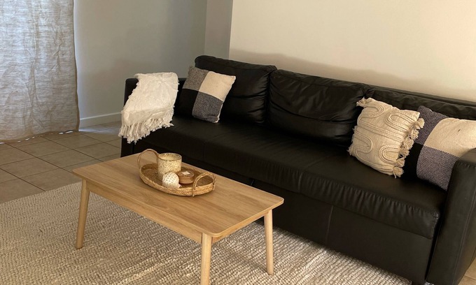 Dongara Apartment | Beachside 2-Bedroom Retreat with Pool and Ocean Views