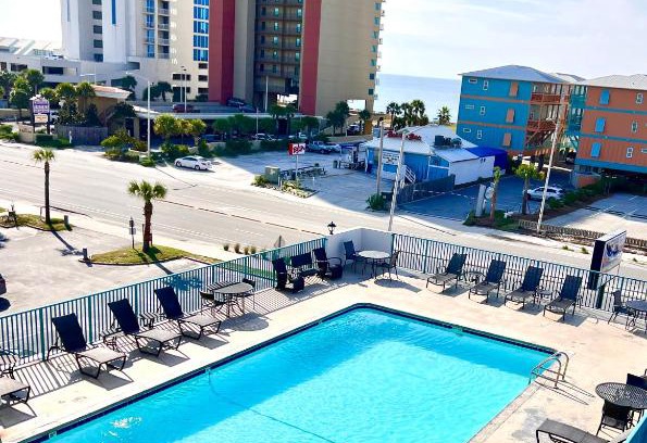 Gulf Shores Hotel | Beachside Resort Hotel: Family-Friendly with Pool Access