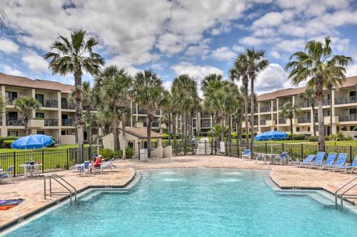 St. Augustine Beach Apartment | Oceanfront St Augustine Condo with Pool and Great Views