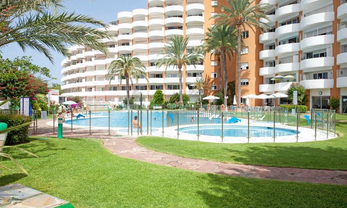Urbanizacion Marbessa Apartment | Beachside Studio Coronado: Oceanfront Getaway with Pool