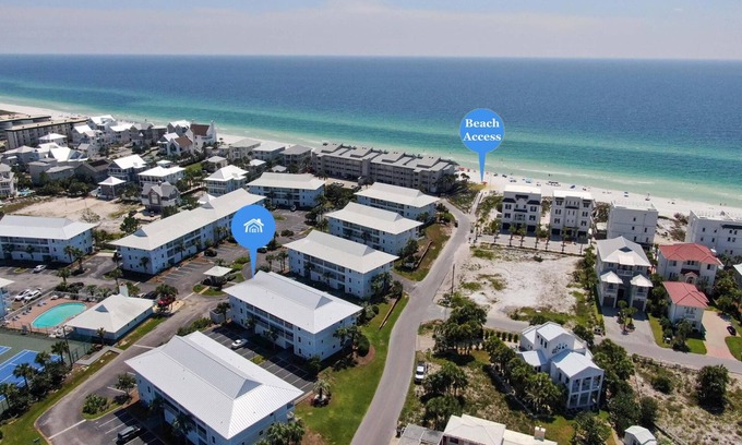 Seagrove Beach Condo | Idyllic Condo Retreat Near Beach with Pool & Ocean View