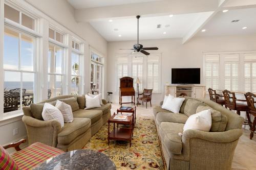 Saint Simons Island House | Beachview 913: Oceanfront Retreat on St Simons Island