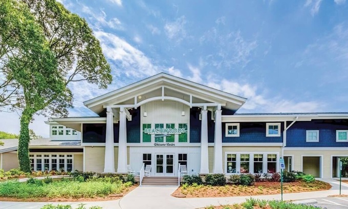 Sea Scape Condo | Beachwoods 1BR/1BA with Indoor Water Park & Ocean Views