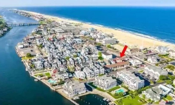 Sea Bright Apartment | Coastal 2-Bedroom Retreat with Ocean Views & Pet-Friendly Perks