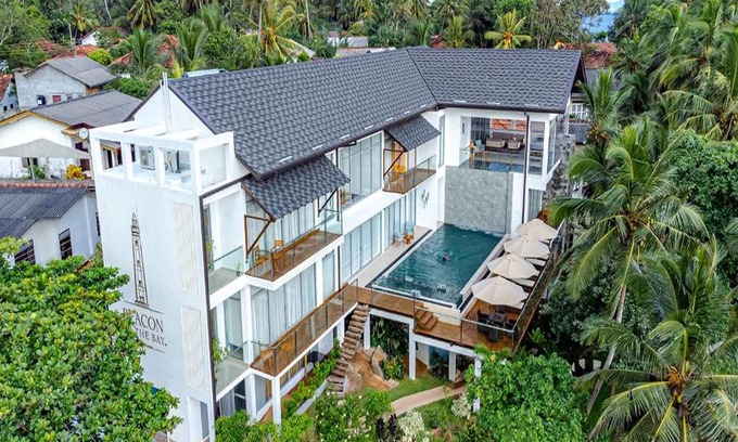 Dondra Villa | Beacon By The Bay Villas & Suites By The Clarks