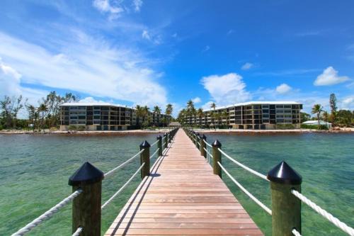 Islamorada House | Oceanfront Beacon Reef 306 with Spa and Hot Tub Access