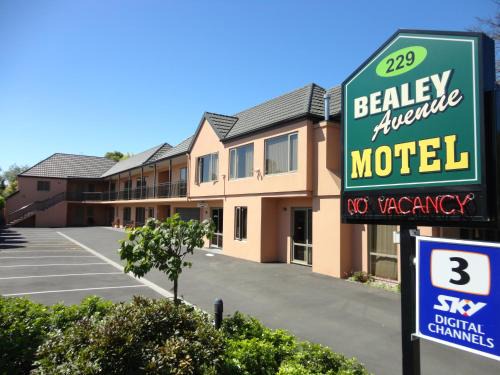 Edgeware Hotel | Cozy Bealey Avenue Motel - 4 Star with Accessibility