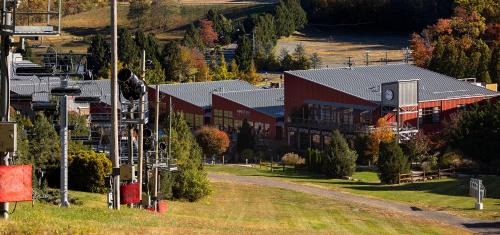 Macungie Resort | Discover Bear Creek Mountain Resort: Top-Rated with Ocean Views