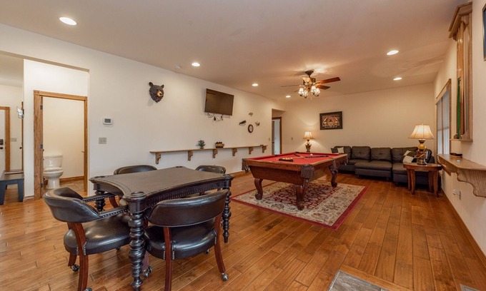 Oakland House | Bear Foot Cove: Lakefront Retreat with Hot Tub & Fire Pit