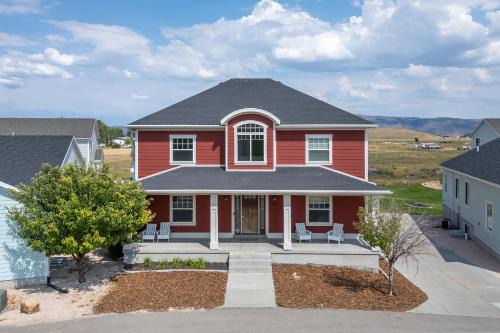 Sweetwater House | Bear Lake Red House