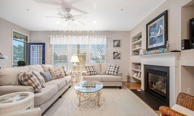 Ocean View Condo | Cozy Bear Trap Dunes Condo: Fireplace & Oceanfront Views