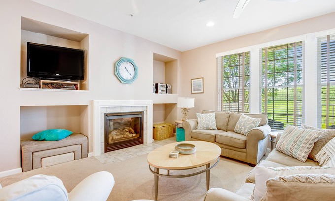 Ocean View Condo | Discover Bear Trap Dunes Condo: Pools & Beach Shuttle!