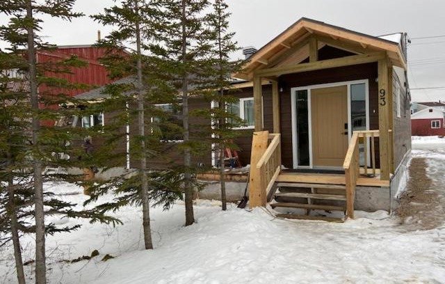 Churchill House | Top-Rated Bears Den Guest House II with Kitchen Amenities