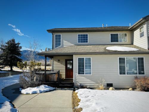 Red Lodge House | Elevate Your Stay at Beartooth Montana Getaway - Family Friendly