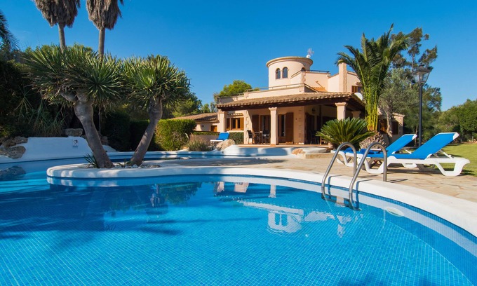 Felanitx Cottage | Beautiful Holiday Villa with Pool and Ocean View, Rated 9.2